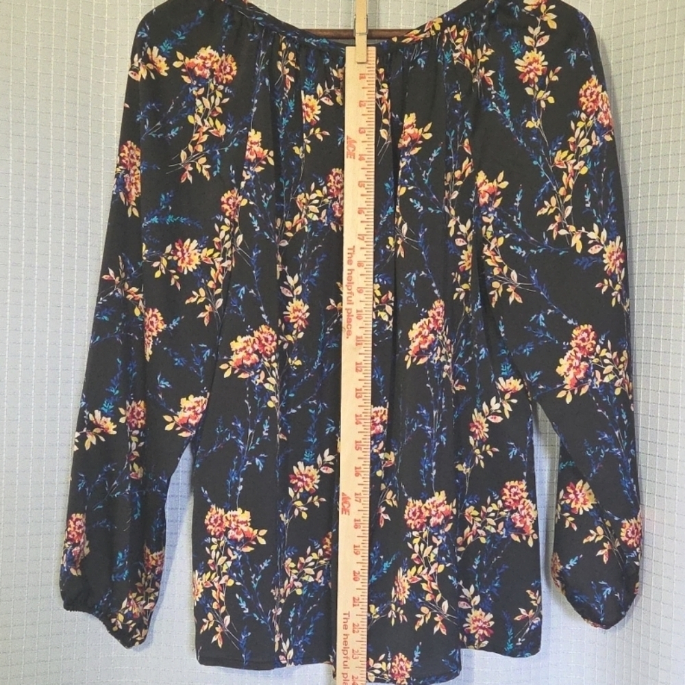 The Pioneer Woman Black Floral Peasant Blouse with Pink & Blue Accents Size M - Picture 4 of 8